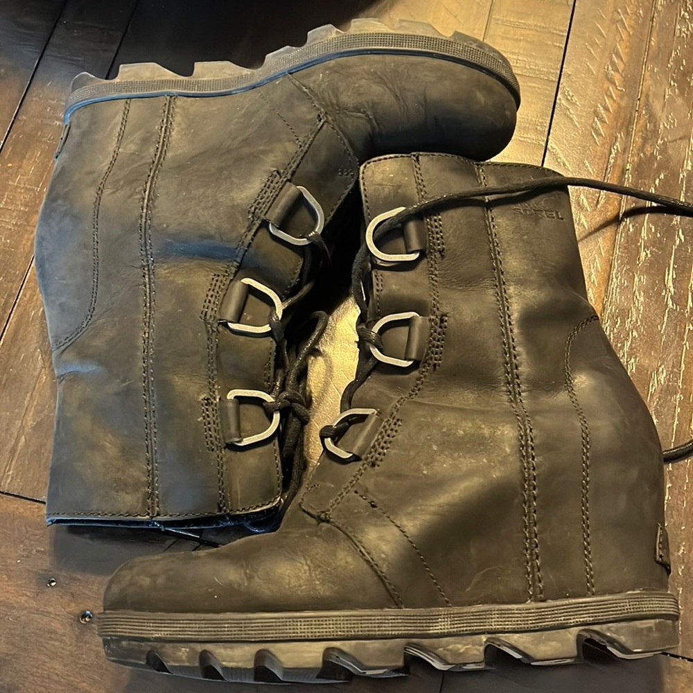Sorel Wedge Boots
